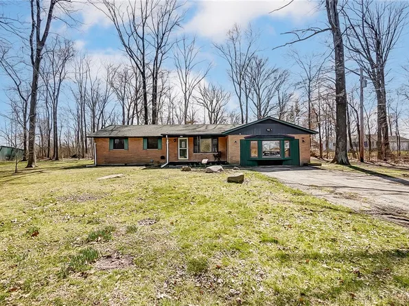 9444 W Horseshoe Bend Rd, Ludlow Falls, OH 45339