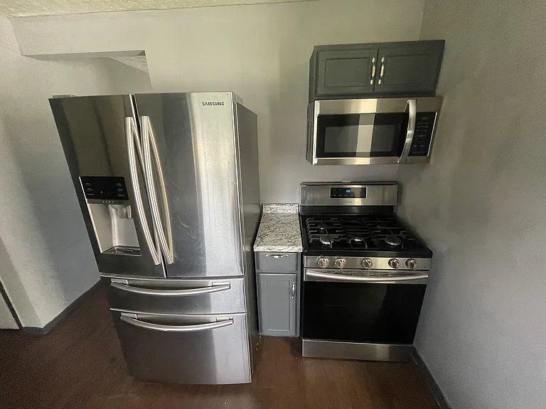 12500 Woodside Ave — Photo 8