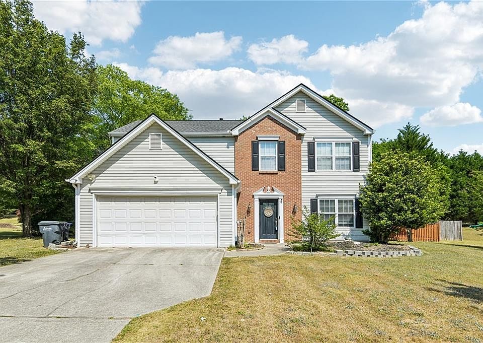 1st image of 441 Crested View Dr