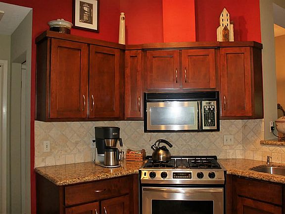 5th image of 5434 Glade Estates Dr