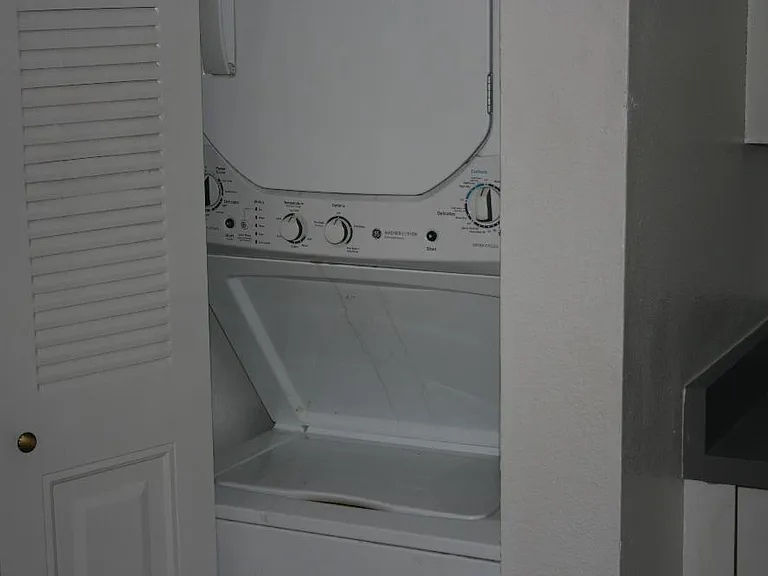 8170 Fairways Cir #U202 — Photo 15