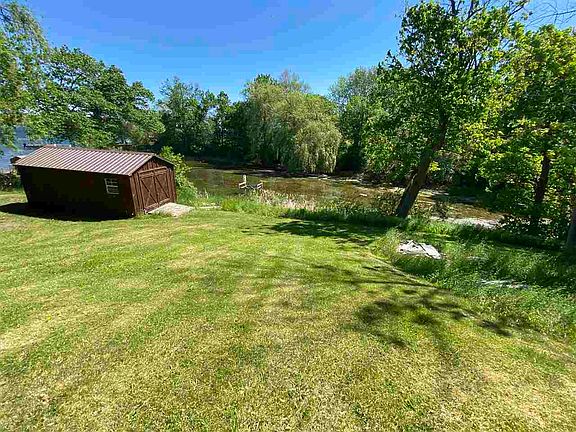 4th image of 14 Loafer Ln