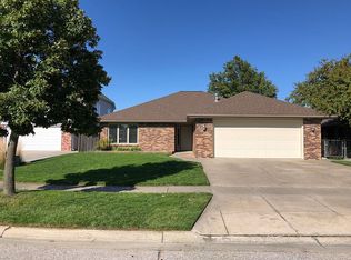 616 Pier 1, Lincoln, NE 68528