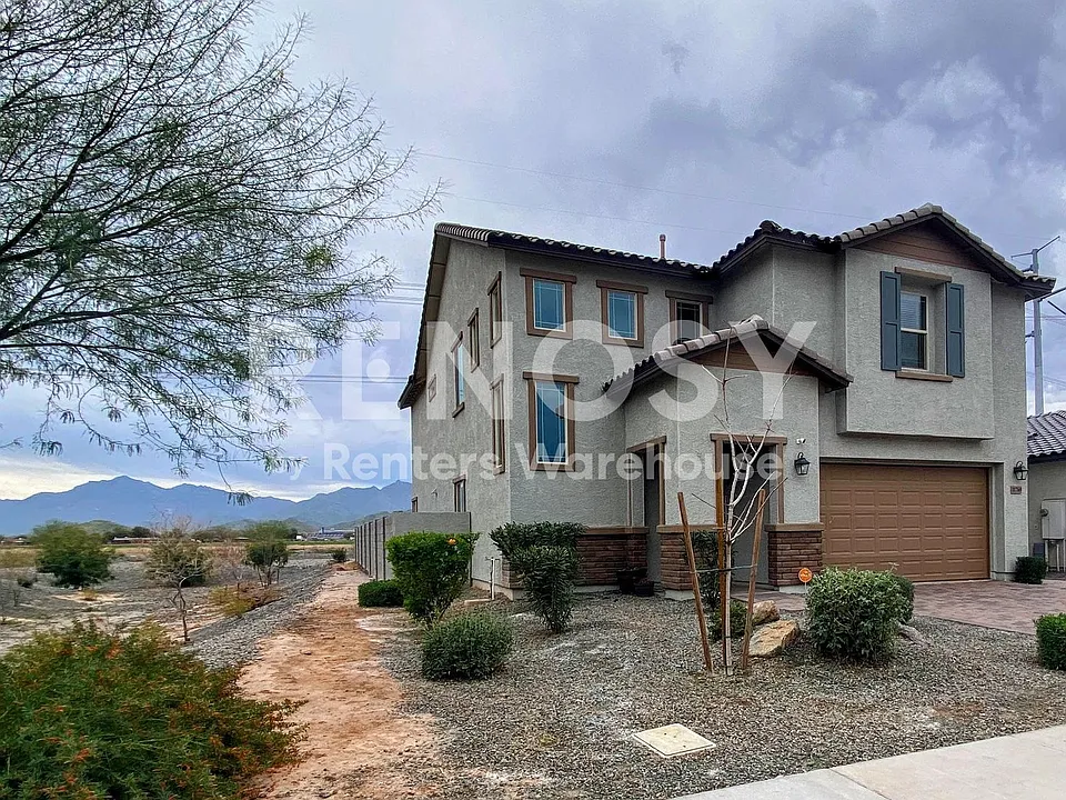 11769 W Mobile Ln