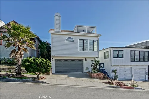 320 Marine Ave Photo 1