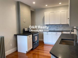 13 Grovenor Rd #3, Jamaica Plain, MA 02130