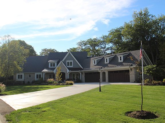 5th image of 7S410 Arbor Dr