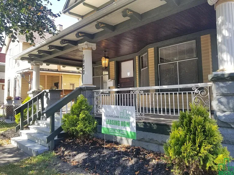 1930 Brainard Ave — Photo 1