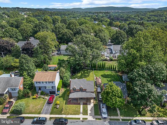 4th image of 517 Wellington Ave