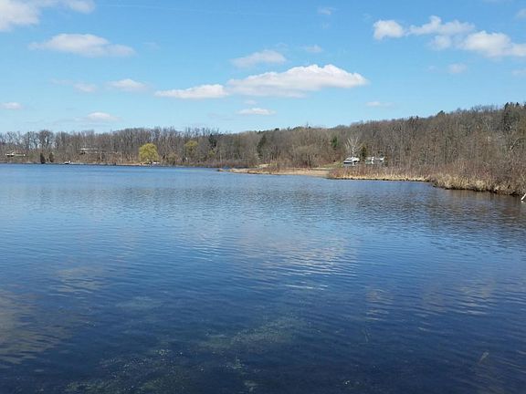 Nature preserve to the north
