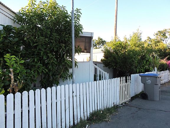 2nd image of 540 Bonita Ave Space 223