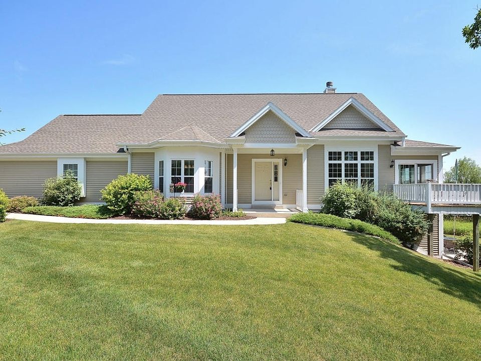 1st image of N59W17725 Meadow Ct