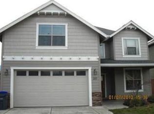 297 Willow Springs Dr, Talent, OR 97540