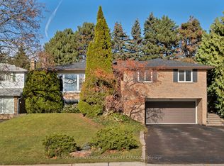36 Shieldmark Cres, Markham, ON L3T 3T5