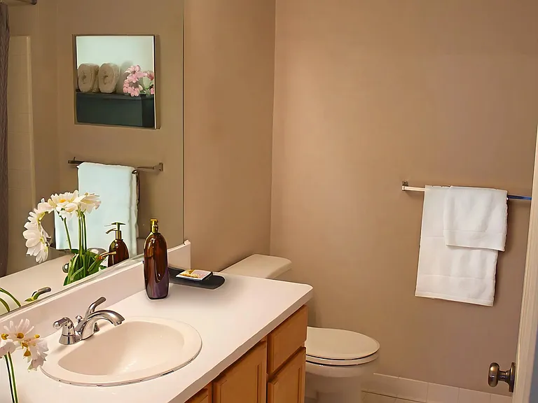 2nd Bathroom