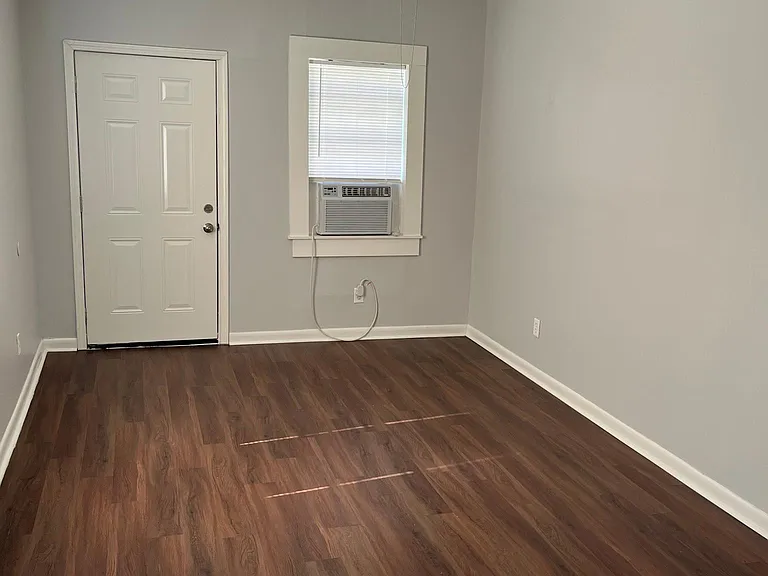 9024 Cohn St — Photo 10