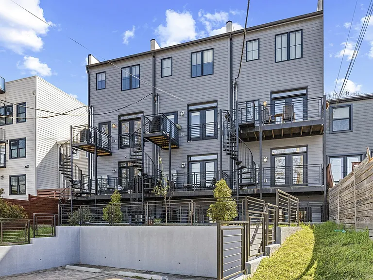 523 Longfellow St NW #2 — Photo 33