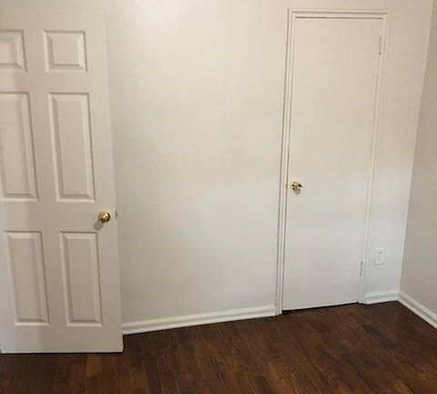 4th image of 1056 E 228th St Floor 3