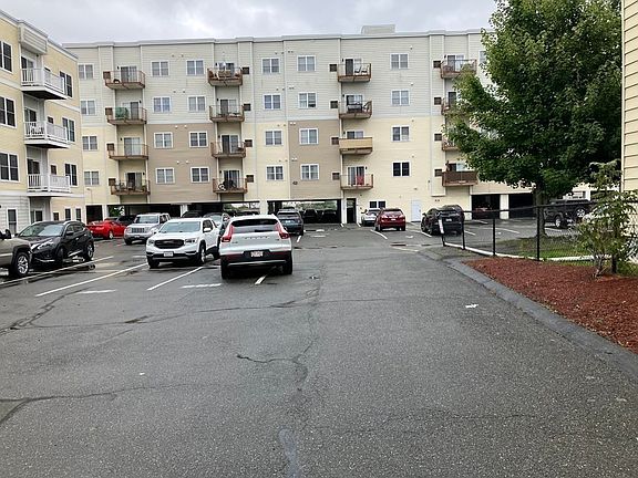 3rd image of 84 Aborn St Unit 2105