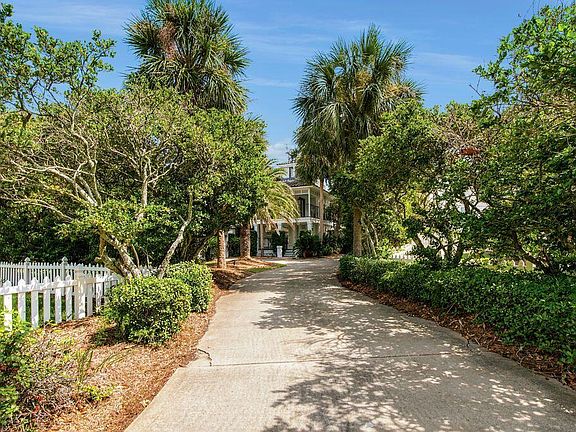 4th image of 115 Windancer Ln