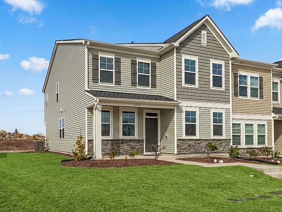 2nd image of 2212 Kasota Ln