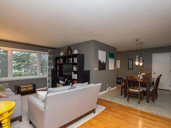 Living/Dining Room