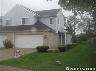 503 Irvine Rd, Champaign, IL 61822