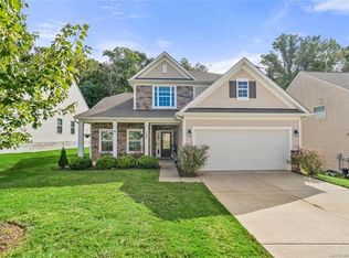 143 Planters Dr, Statesville, NC 28677