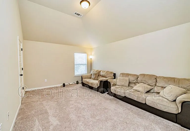 200 Sunnybrook Ln — Photo 18