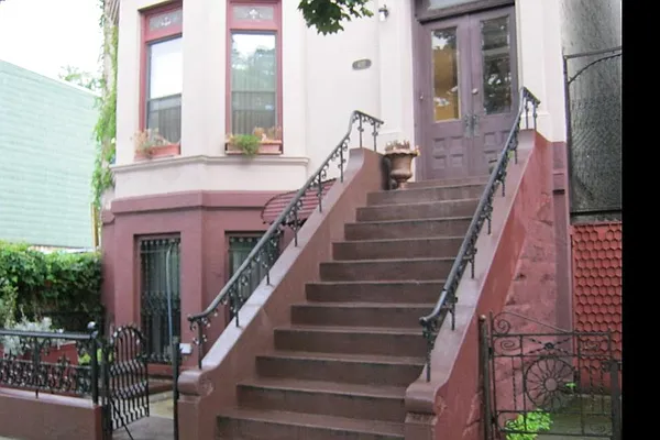 Rented by Corcoran | media 2