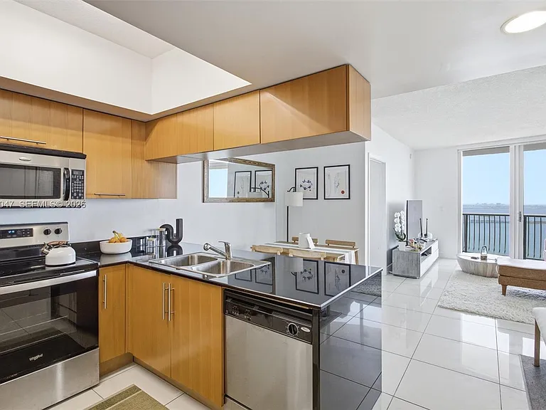 1750 N Bayshore Dr #4801 — Photo 10
