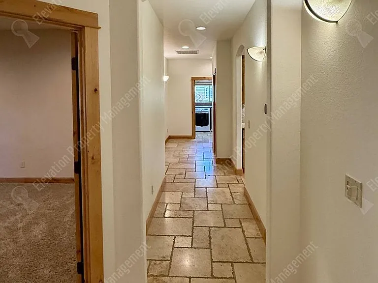20979 Miramar Dr — Photo 20