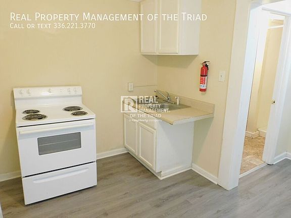 3rd image of 715 Sevier St #B