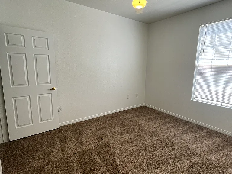 231 W Horizon Ridge Pkwy #1116 — Photo 7