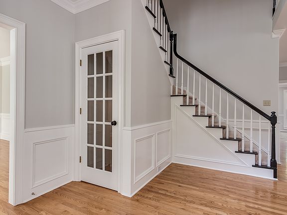 4th image of 9050 Twelvestones Dr