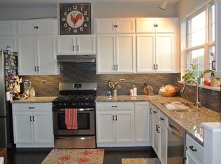 8108 Concord Ln, Justice, IL 60458