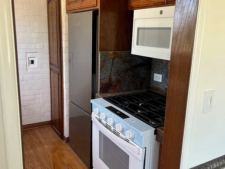 114 W Calle Crespis #5 — Photo 18