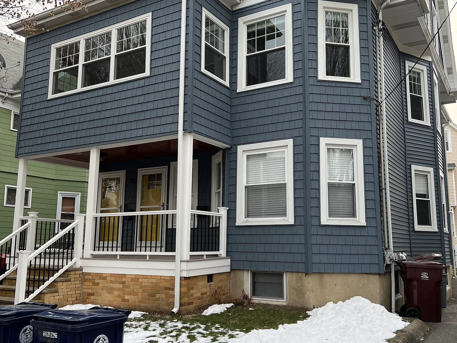 3 bed, $3,000 — Photo 1