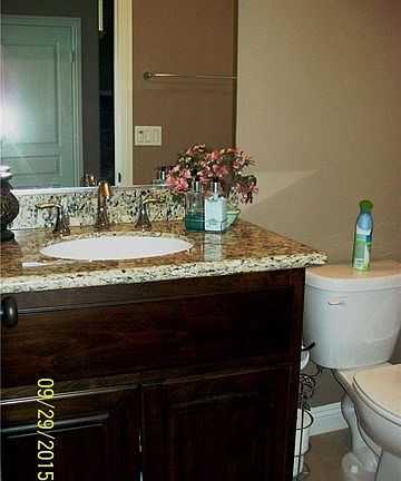 DOWNSTAIRS FULL BATH