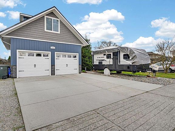 2nd image of 19050 Mitchell Rd