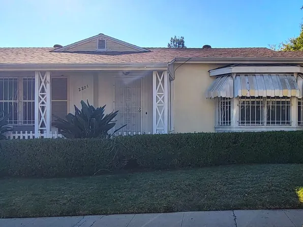 2201 Fox Hills Dr, Los Angeles, CA 90064