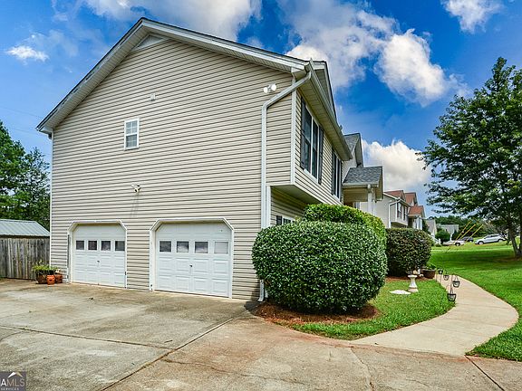 4th image of 168 Oakview Dr