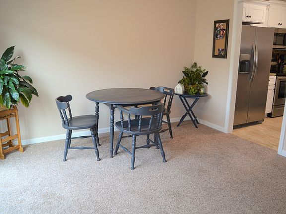 5th image of 211 Cedar St Unit 5