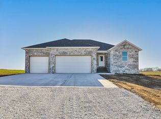 12360 W Farm Road 76, Ash Grove, MO 65604