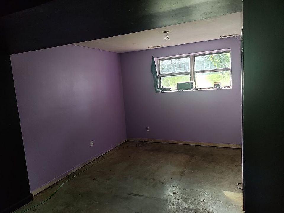 2nd image of 6416 Shrewsbury Dr