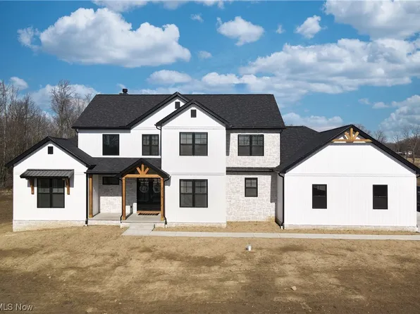 2339 Mount Pleasant St NE, Canton, OH 44721