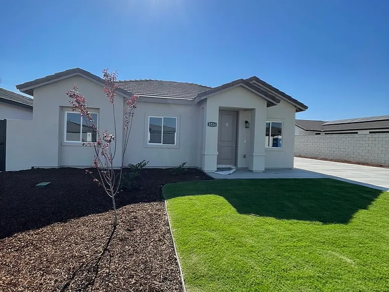 5224 Hawkwatch Ln #B — Photo 1