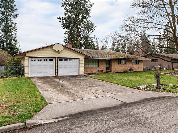 4th image of 7908 E Heroy Ave