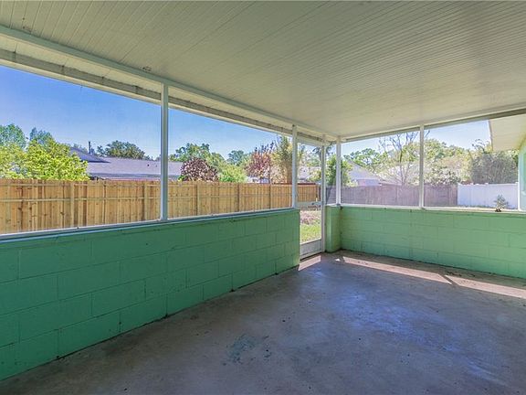 2nd image of 3124 Stella Maria Pl