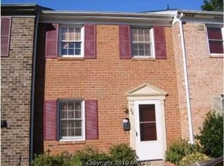 511 Olde Greenwich Cir, Fredericksburg, VA 22408